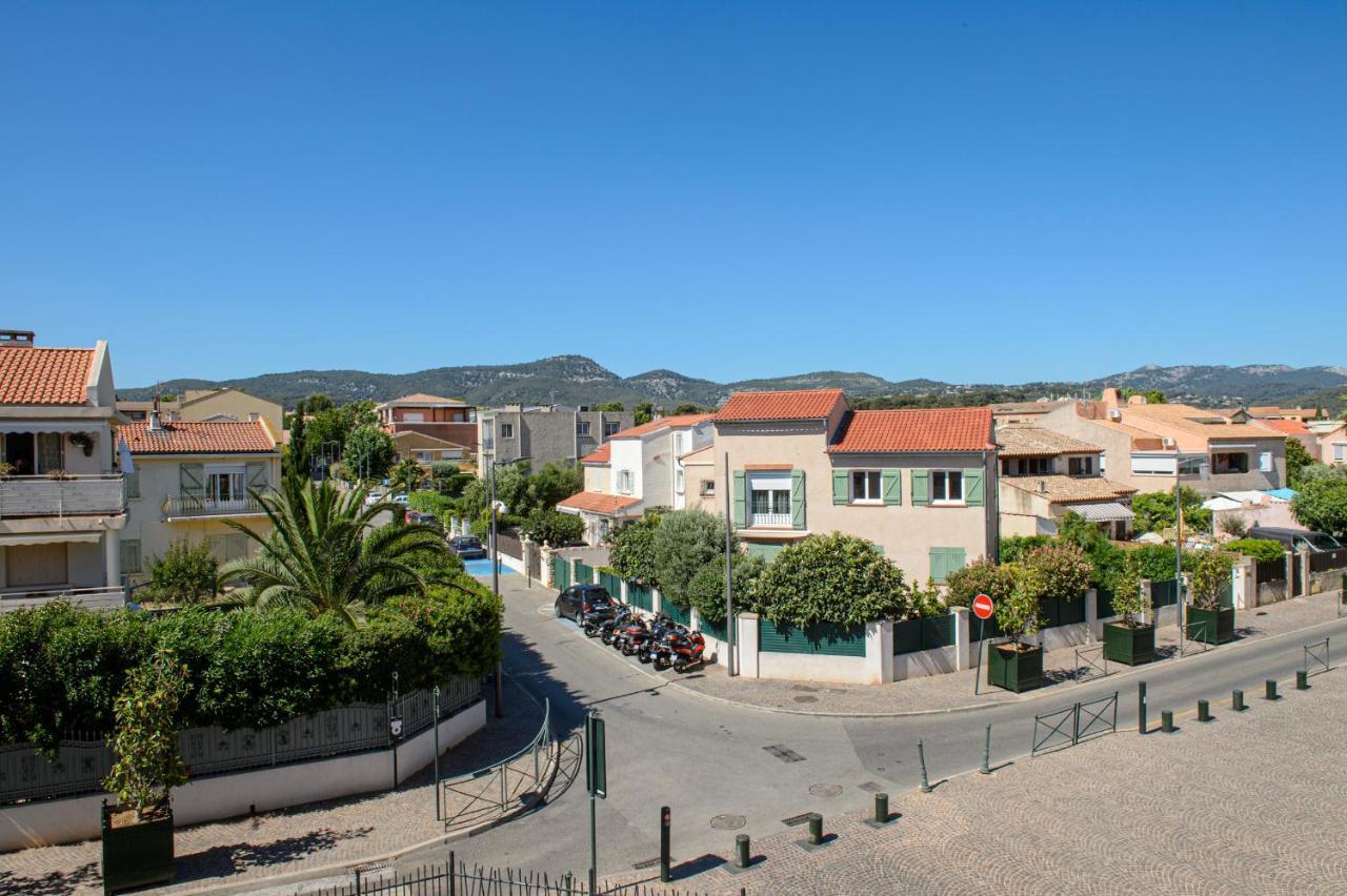 Residence Le Jardin D'Eugenie Sanary-sur-Mer Bagian luar foto