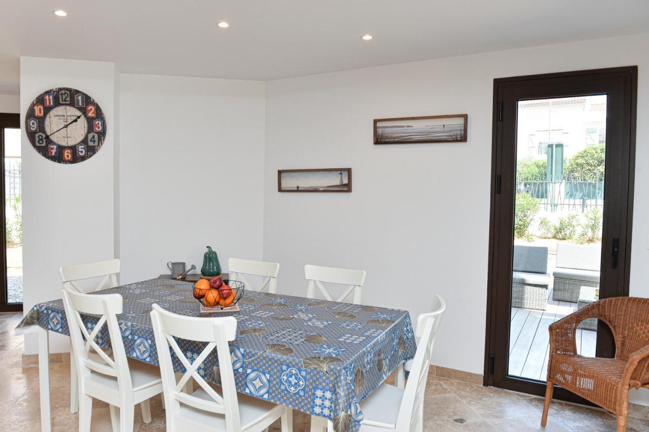 Residence Le Jardin D'Eugenie Sanary-sur-Mer Bagian luar foto